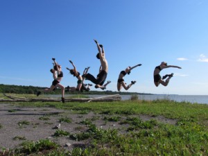 Fleuve – Espace danse présente : À ciel ouvert / Danser sur l’infini de l’horizon / 17e édition / 2011